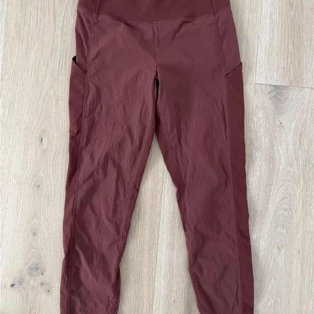 ATHLETA Trekkie Hybrid Crop Tights Pants |Cognac Brown| Sz 4 *M19 - Picture 2 of 3